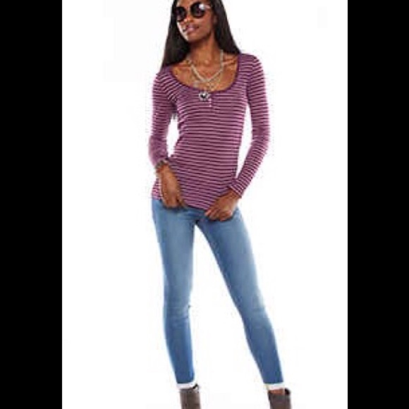 JUICY COUTURE Purple Stripe Burnout Henley Top S - Picture 2 of 3